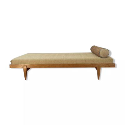 DAYBED BAUMBACH